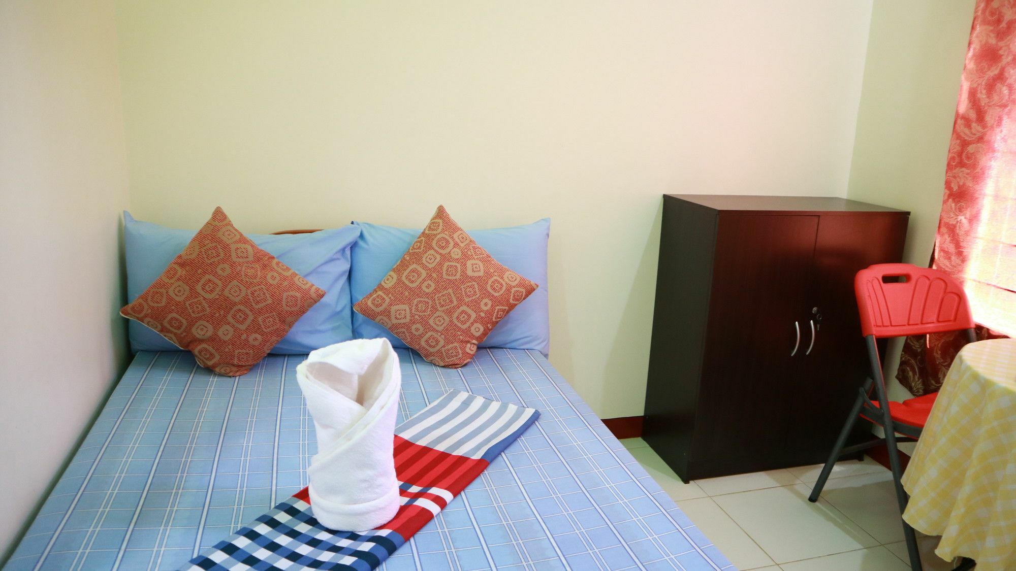 C Tower Studio Apartments Puerto Princesa Exterior photo